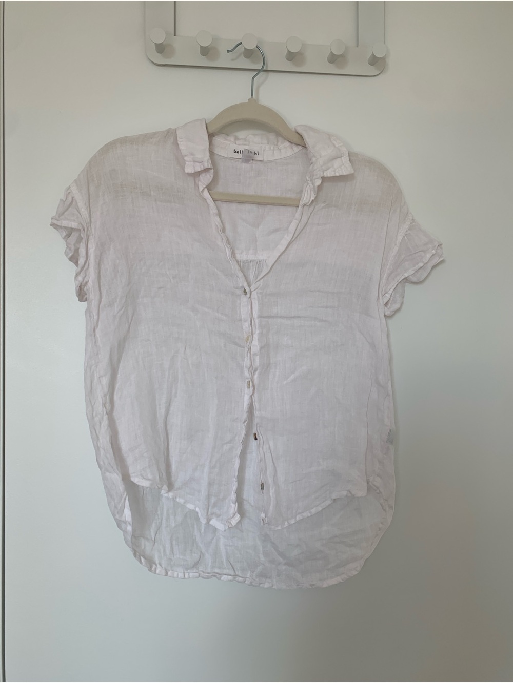 Lightweight  100%Linen Button-Down with raffle sleeves